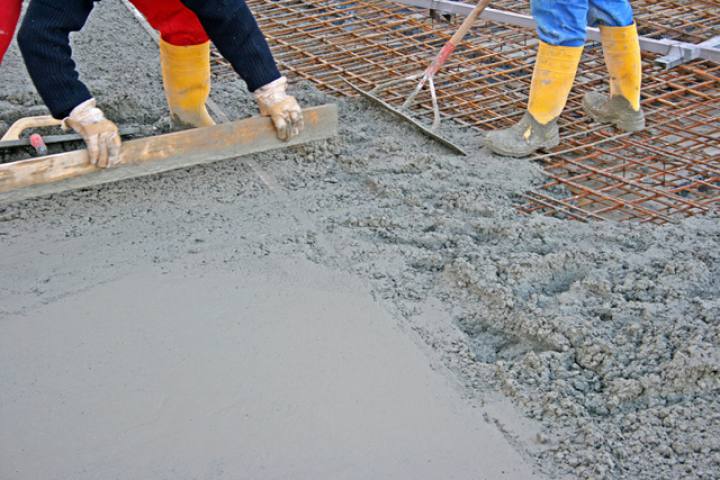 Turnarea betonului