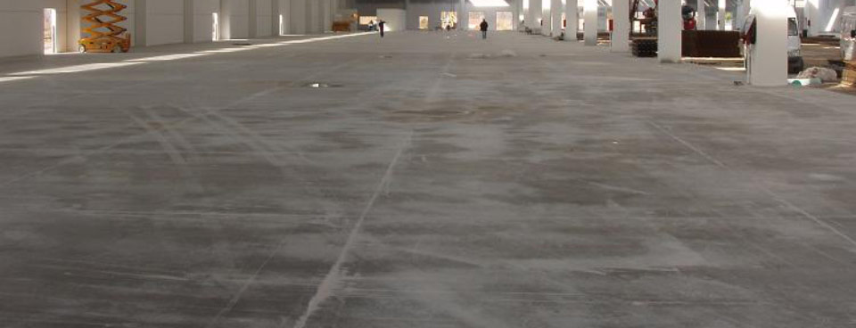 Comment faire un dallage industriel avec finition en quartz?